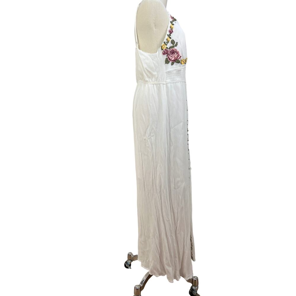 Forever 21 Cross Stitch Floral embroidered Maxi Dress White Rayon - Picture 6 of 10